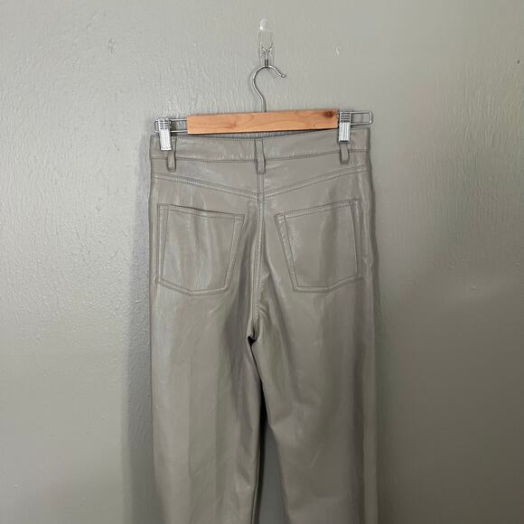 ARITZIA Melina Vegan Leather Pant in Grey/Beige Size 2 casual fall straight leg - Picture 6 of 9